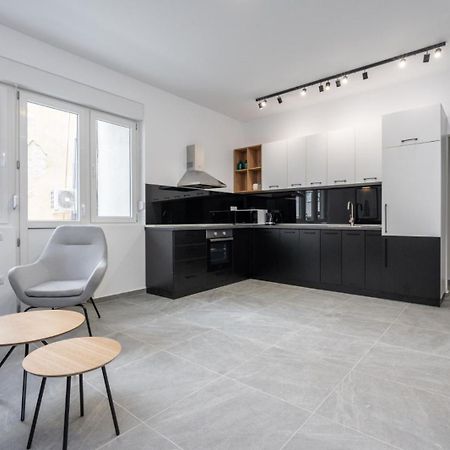 Relax Apartament In Piata Universitatii ブカレスト エクステリア 写真