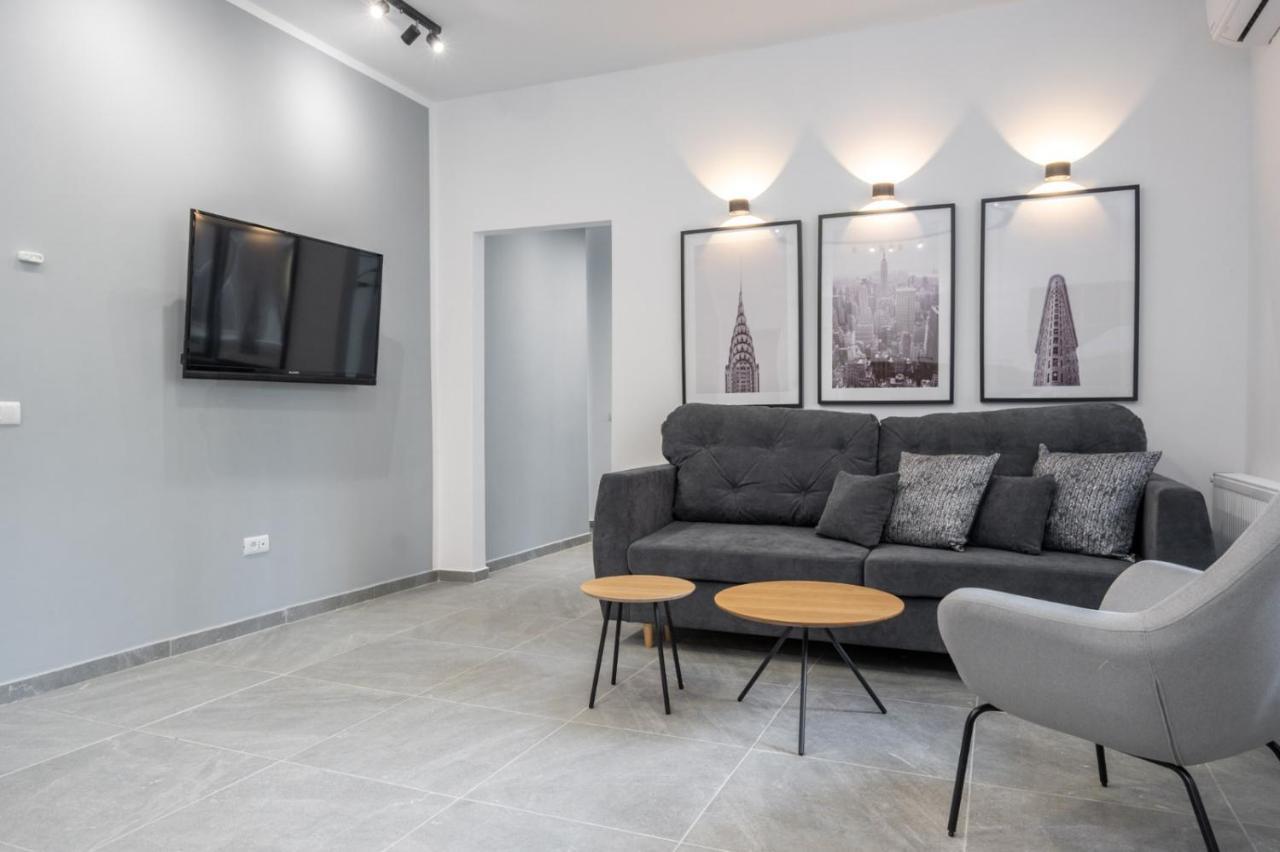 Relax Apartament In Piata Universitatii ブカレスト エクステリア 写真