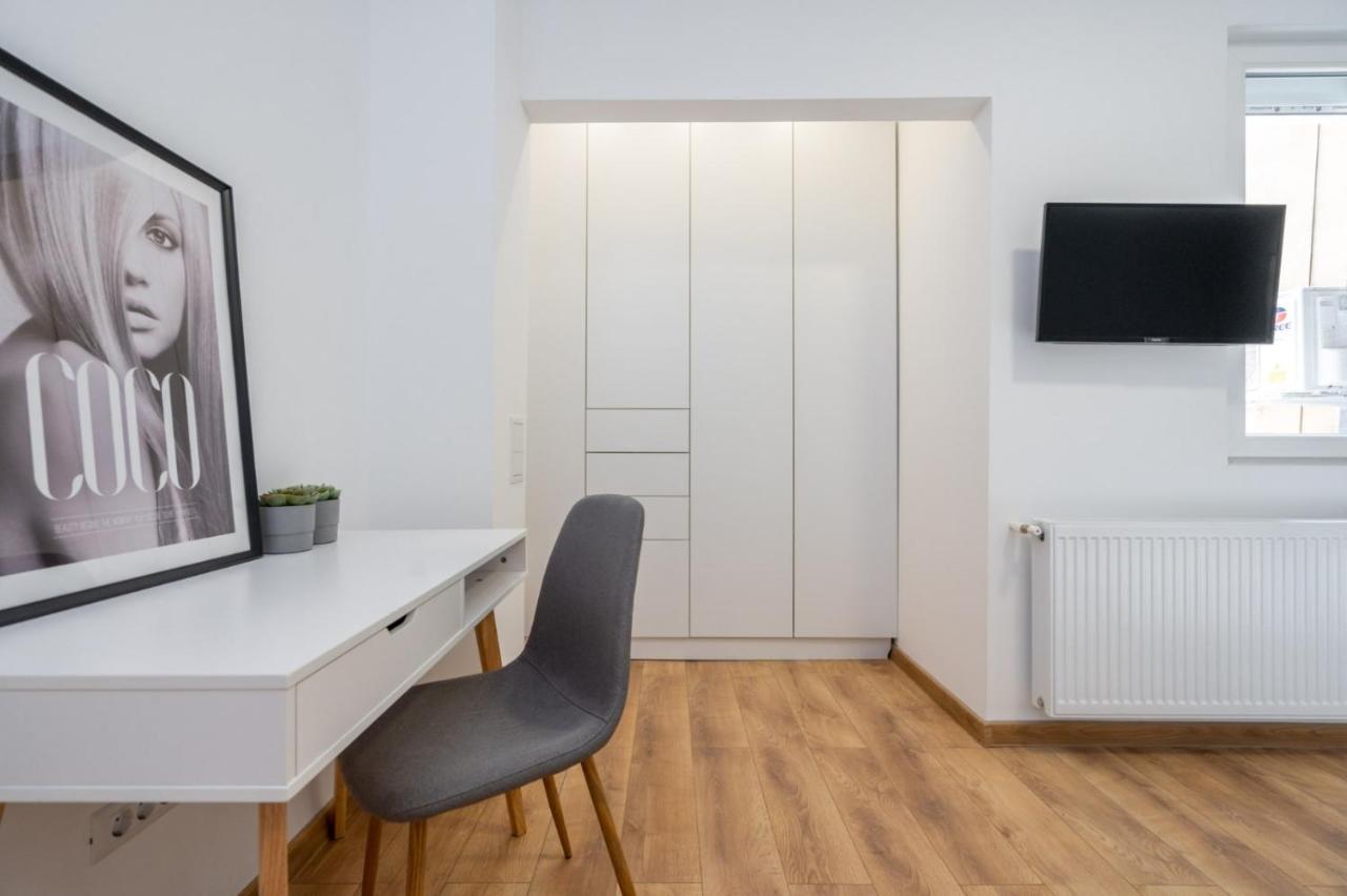 Relax Apartament In Piata Universitatii ブカレスト エクステリア 写真